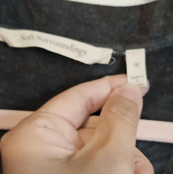 Soft Surroundings Green Brown Floral Tunic Sweater Women's Size 1X - Picture 9 of 10